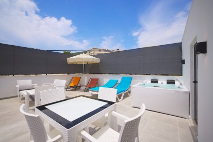 Apart Kalkan Uno (2346)