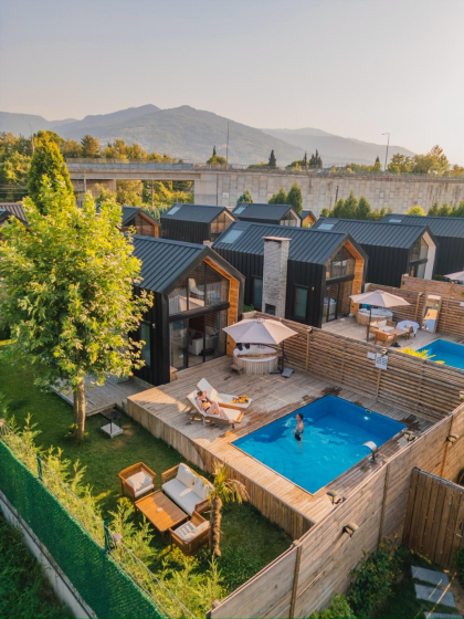 Sapanca Jakuzili Balayı Bungalovu