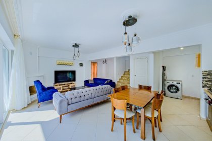 Villa Nicolas (2096)