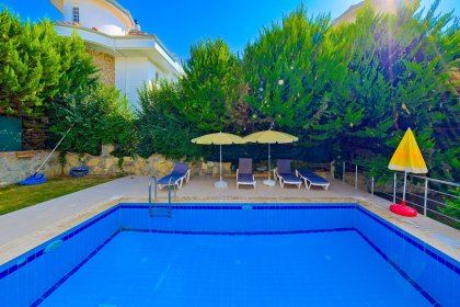 Villa Nicolas (2096)