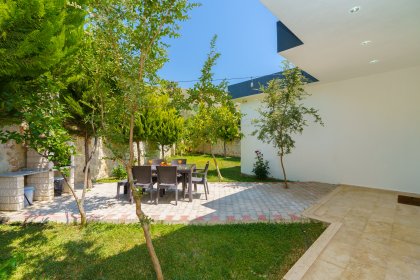 Villa Alize 1 (2107)