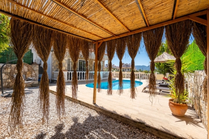 Villa Almon Marine (1991)
