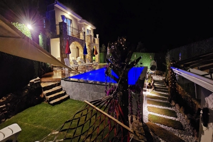 Villa Alpay (1992)