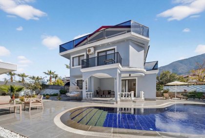 Villa Arena (2311)