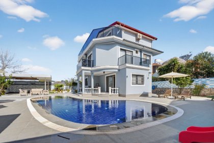 Villa Arena (2311)
