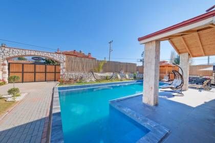 Villa Almon 2 (1094)