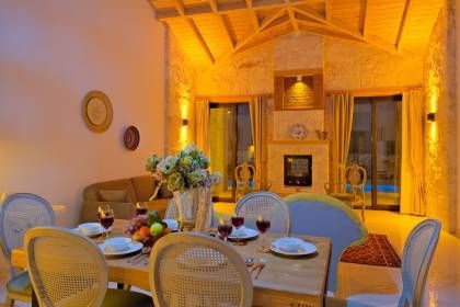Villa Almon 2 (1094)