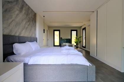Villa Bal 1 (1170)