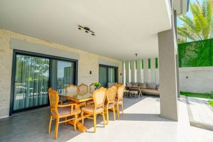 Villa Bal 1 (1170)