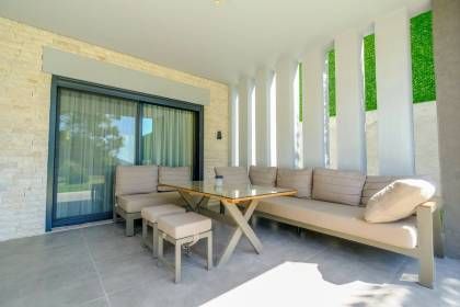 Villa Bal 1 (1170)