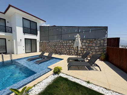 Villa Belina Duo (2263)
