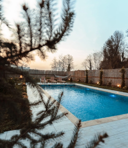 Villa Buhara (1963)