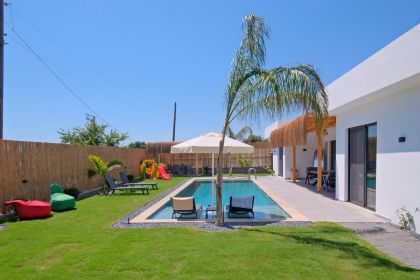 Villa Cocos Serinlik | Çalış Plajı'na Yürüme Mesafesinde Saunalı ve Jakuzili Lüks Tatil Villası (1673)