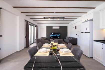 Villa Cocos Serinlik | Çalış Plajı'na Yürüme Mesafesinde Saunalı ve Jakuzili Lüks Tatil Villası (1673)