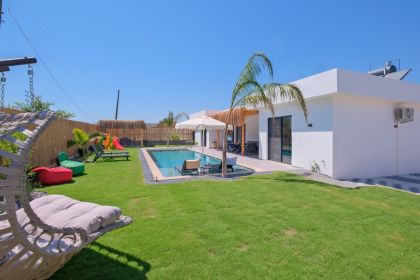 Villa Cocos Serinlik | Çalış Plajı'na Yürüme Mesafesinde Saunalı ve Jakuzili Lüks Tatil Villası (1673)