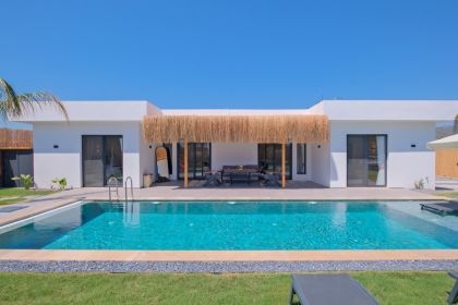 Villa Cocos Serinlik | Çalış Plajı'na Yürüme Mesafesinde Saunalı ve Jakuzili Lüks Tatil Villası (1673)