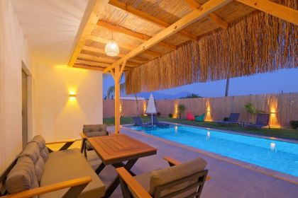 Villa Cocos Serinlik | Çalış Plajı'na Yürüme Mesafesinde Saunalı ve Jakuzili Lüks Tatil Villası (1673)