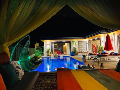 Villa Colourful (2169)