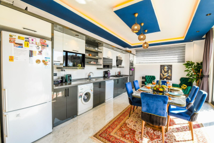 Villa Colourful (2169)