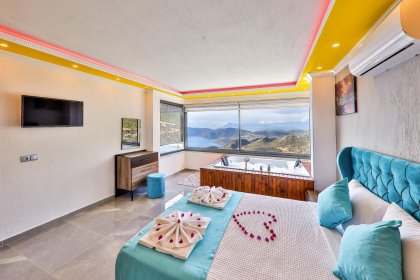 Deniz Manzaralı Villalar 1 (2199)