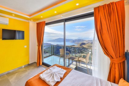 Deniz Manzaralı Villalar 1 (2199)