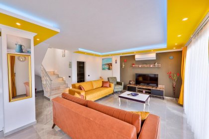 Deniz Manzaralı Villalar 2 (2200)