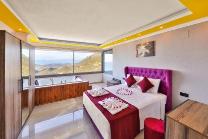 Deniz Manzaralı Villalar 2 (2200)