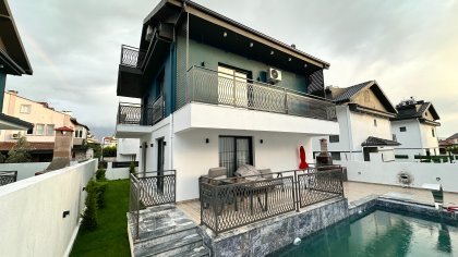 Villa Ekol Uno (2325)