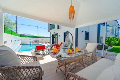 Villa Elara (2249)