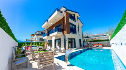 Villa Elara (2249)