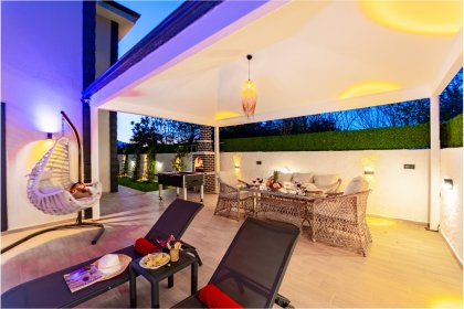 Villa Elara (2249)