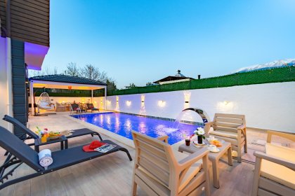 Villa Elara (2249)