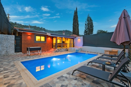 Villa Fed Full (1437)