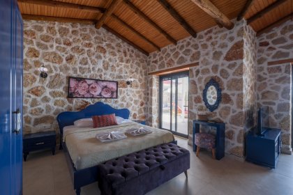 Villa Gold (2215)