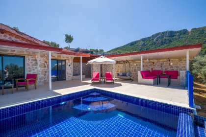 Villa Gold (2215)