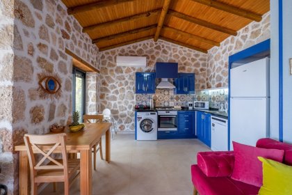 Villa Gold (2215)
