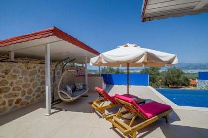 Villa Gold (2215)