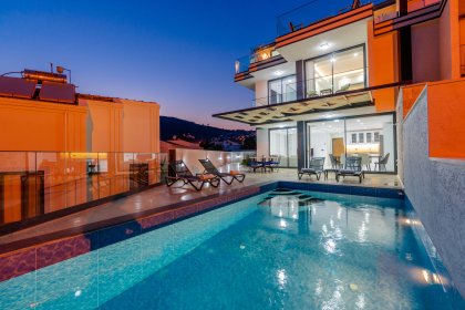 Villa Gucci (2368)
