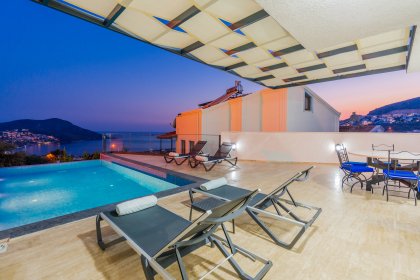 Villa Gucci (2368)