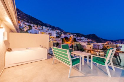 Villa Gucci (2368)