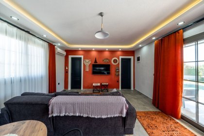 Villa Güneş (1944)