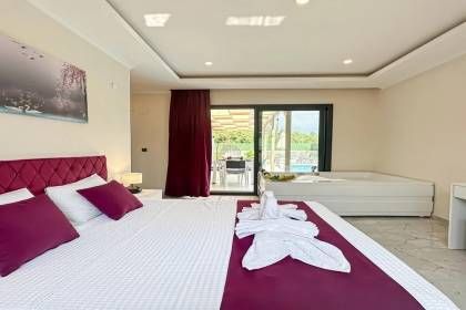 Villa Günsu | Fethiye Kayaköy'de Jakuzili, Oyun Alanlı ve Lüks Doğa Villası (1054)