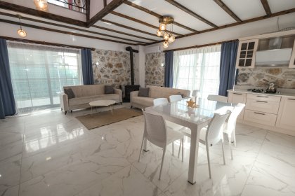 Villa Hermes Palace (2367)