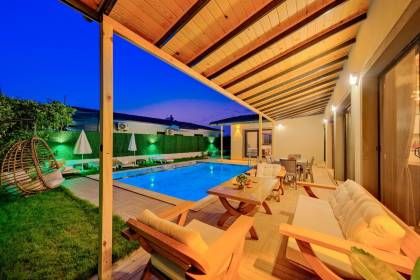 Villa Aşke | Fethiye Merkez Korunaklı Kiralık Villa (1008)