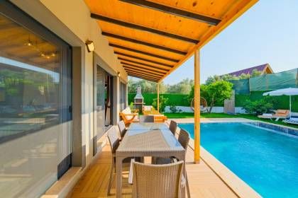 Villa Aşke | Fethiye Merkez Korunaklı Kiralık Villa (1008)