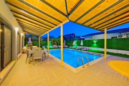 Villa Aşke | Fethiye Merkez Korunaklı Kiralık Villa (1008)
