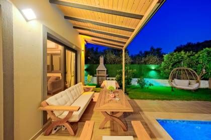 Villa Aşke | Fethiye Merkez Korunaklı Kiralık Villa (1008)