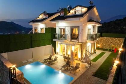 Villa Letonya 1 (1559)