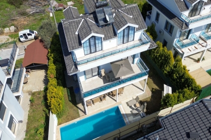 Villa Leyla (1807)