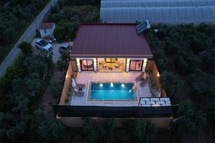 Villa Like Free (1255)